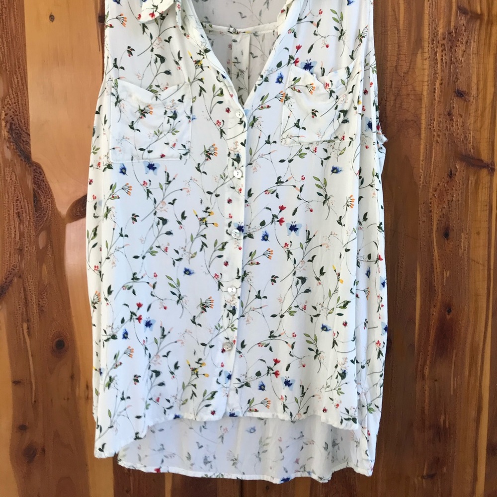 Flower Pattern Tank - Picture 2 of 4